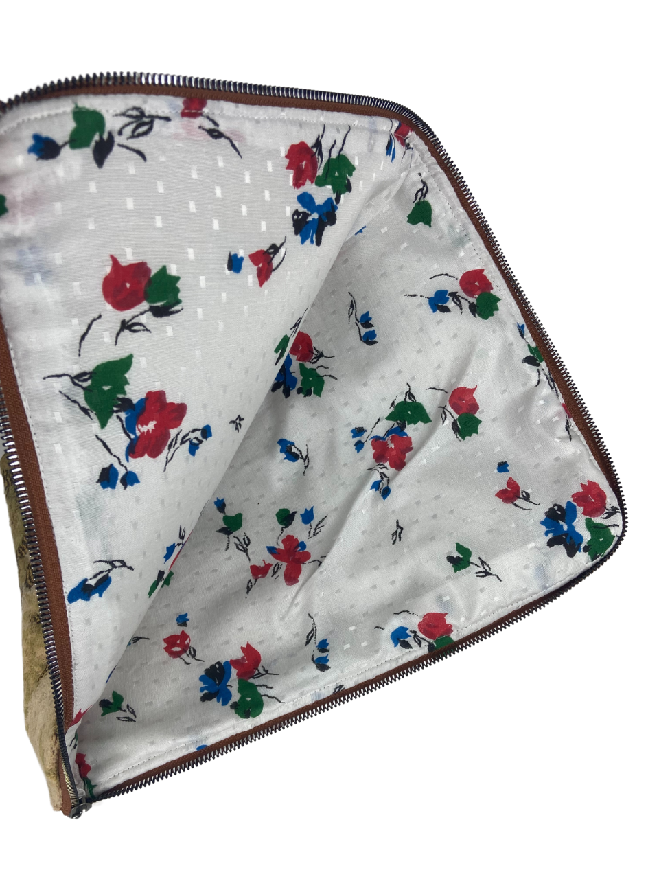 Sleek Laptop Case – Protective, Lightweight & Stylish - Image 3