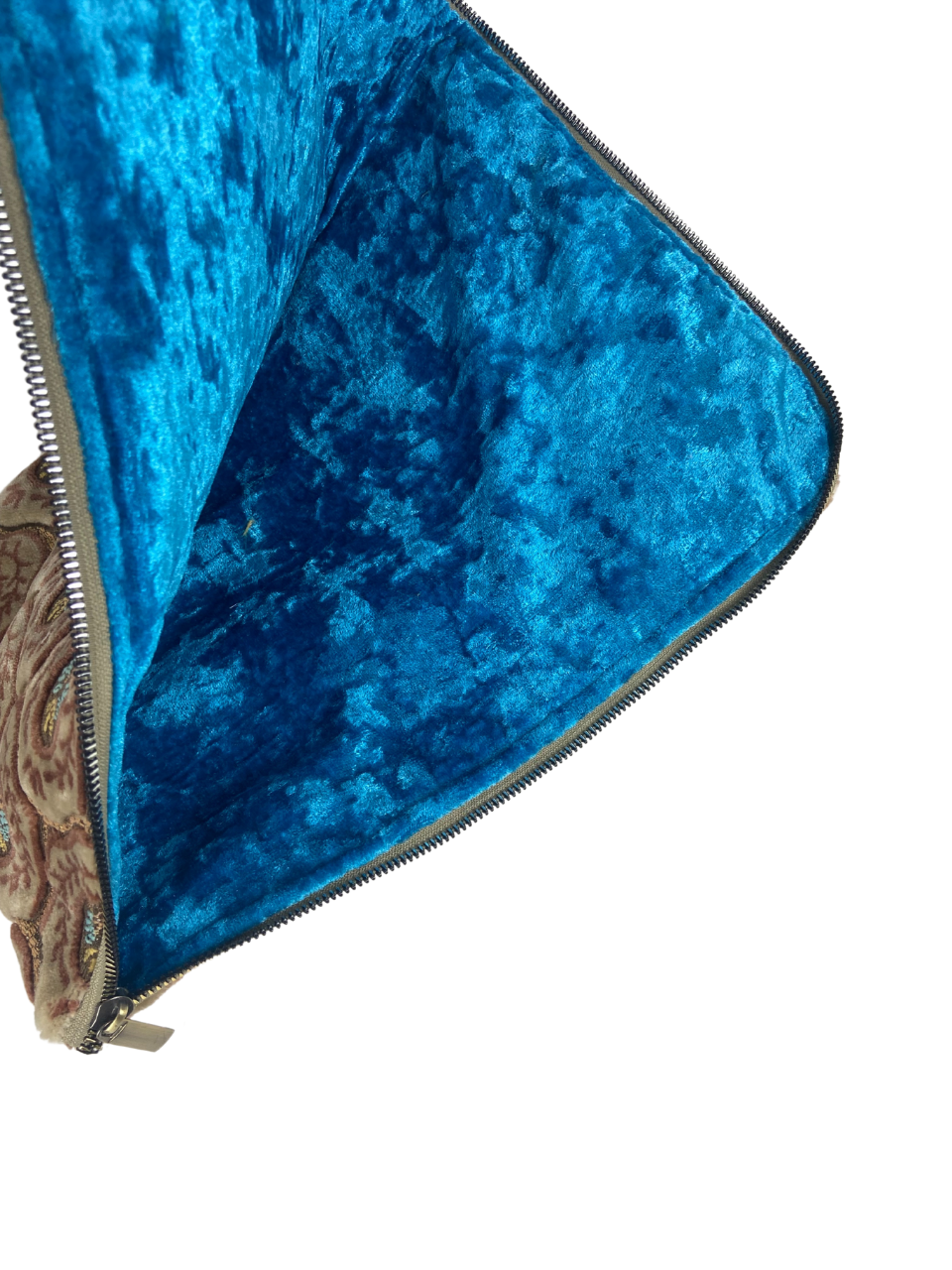 Sleek Laptop Case – Protective, Lightweight & Stylish - Image 3