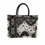Modern Carpet Handbag – Elegant, Bold & Handcrafted