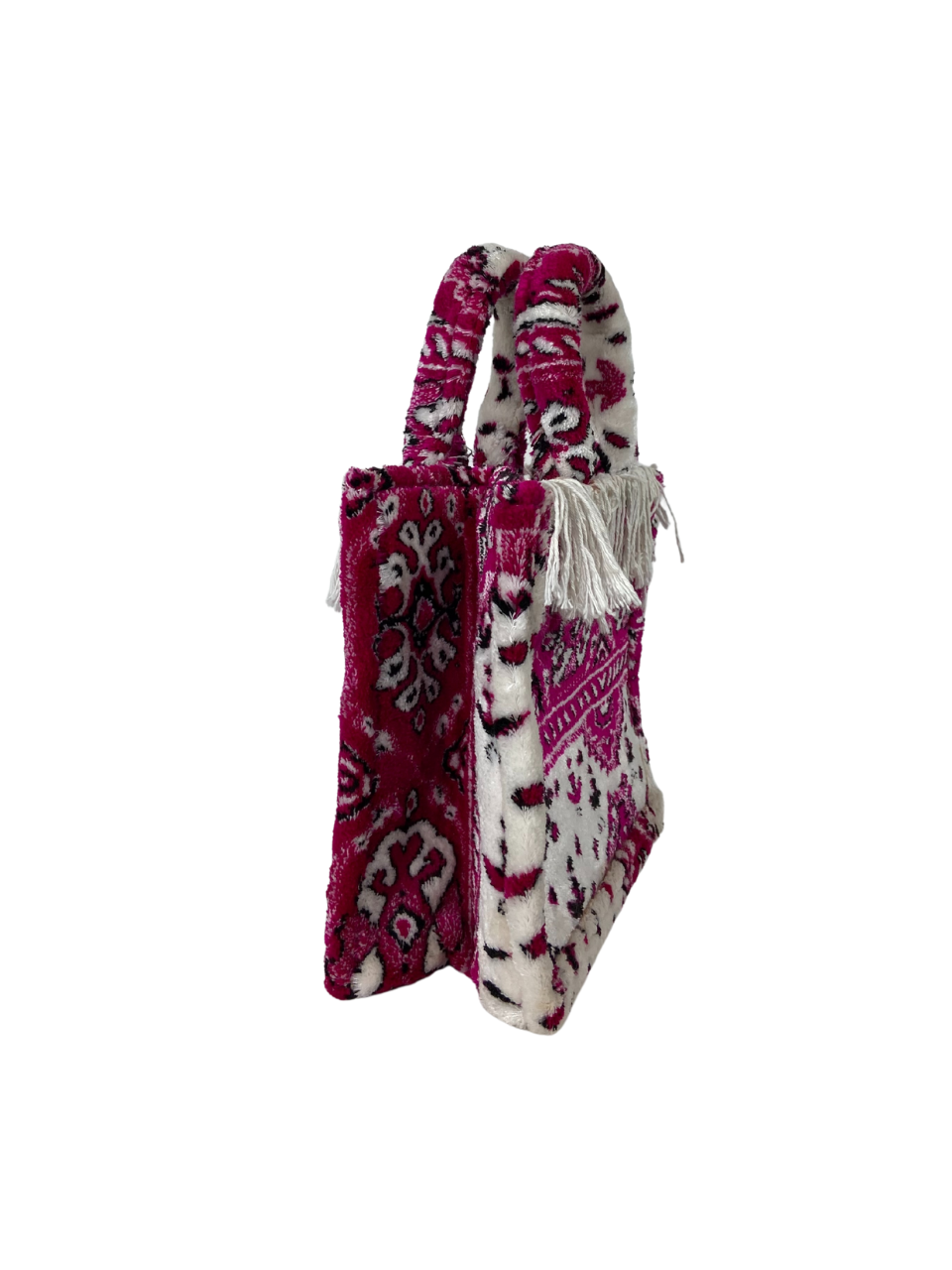 Exclusive Handmade Rug Bag – Only One Available - Image 3