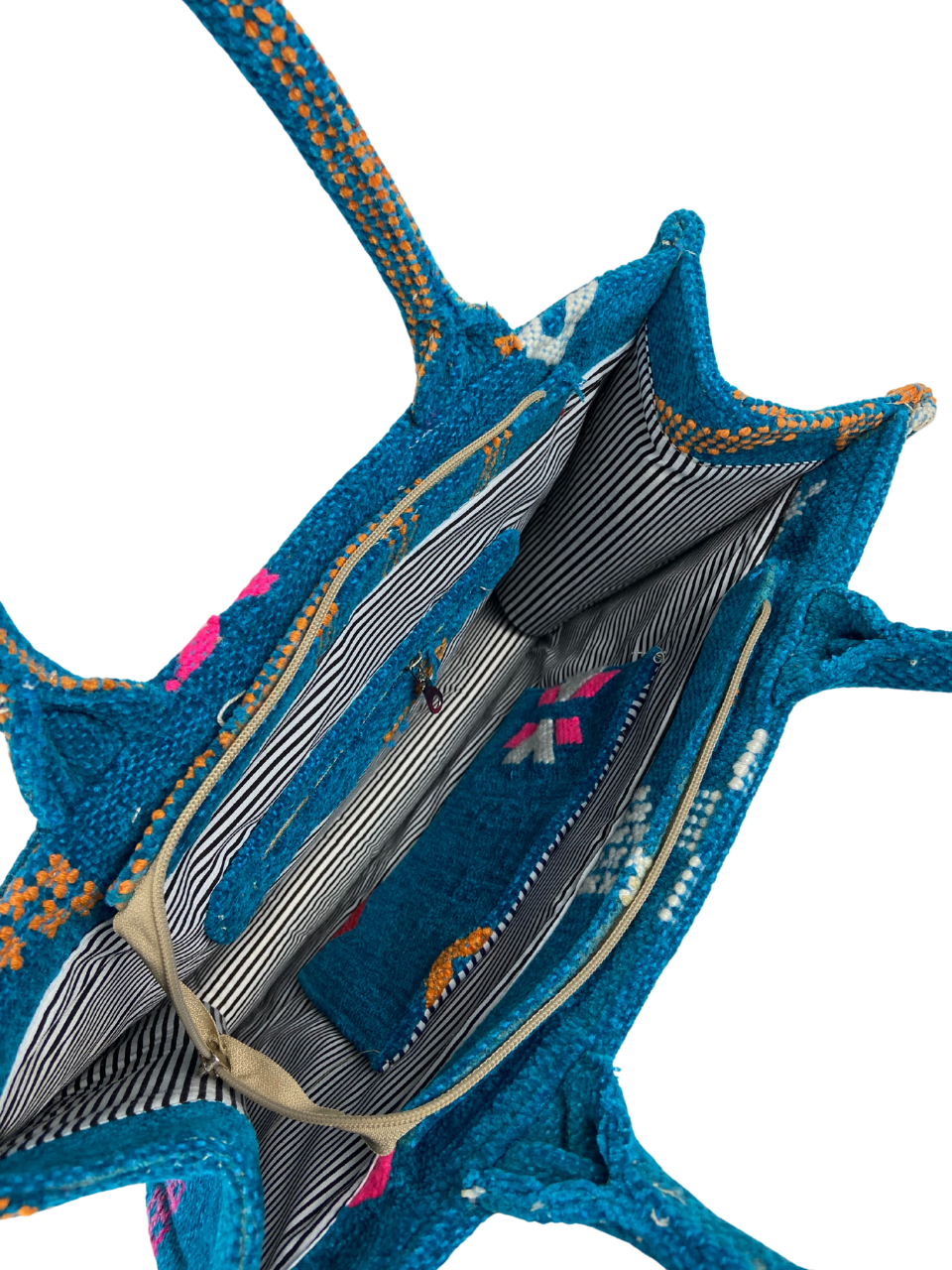 Modern Carpet Handbag – Stylish, Handmade & Unique - Image 4